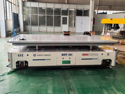 AGV (Automated Guided Vehicle - স্বয়ংক্রিয় গাইড যানবাহন)